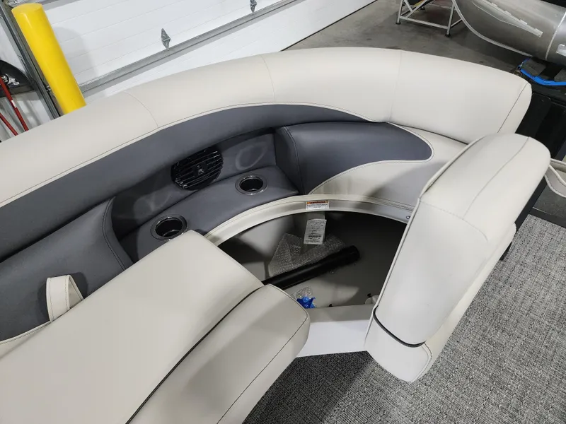 Slide: The Image of Image 9 - 9