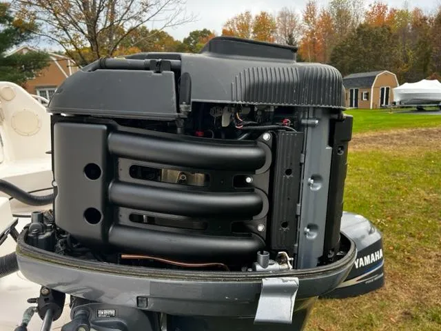 Slide: The Image of GRADY WHITE 330 Express - 31