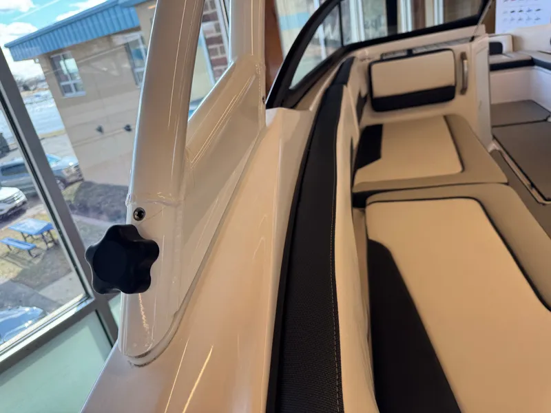 Slide: The Image of Yamaha 195 AR 2024 - 6