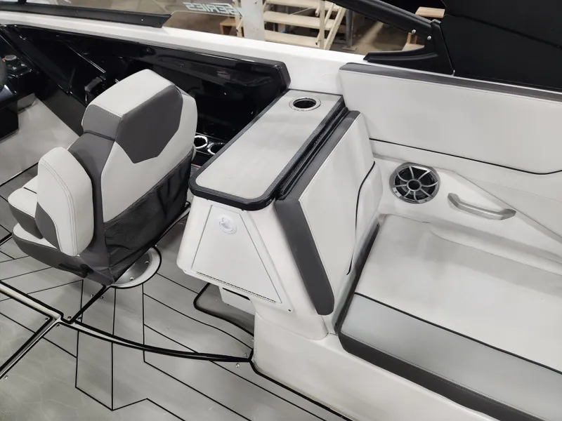 Slide: The Image of Image 7 - 7