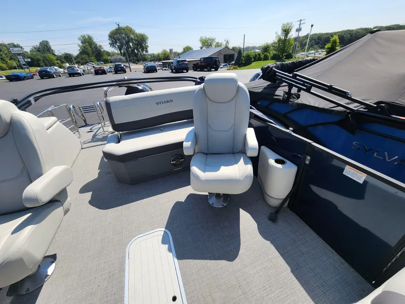 Slide: The Image of Image 7 - 7