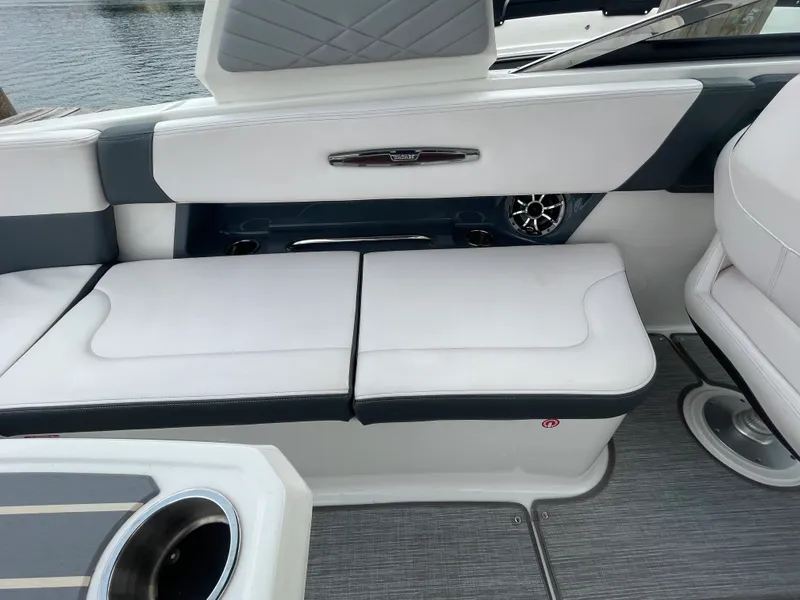 Slide: The Image of Chaparral 297 SSX SURF 2019 - 39