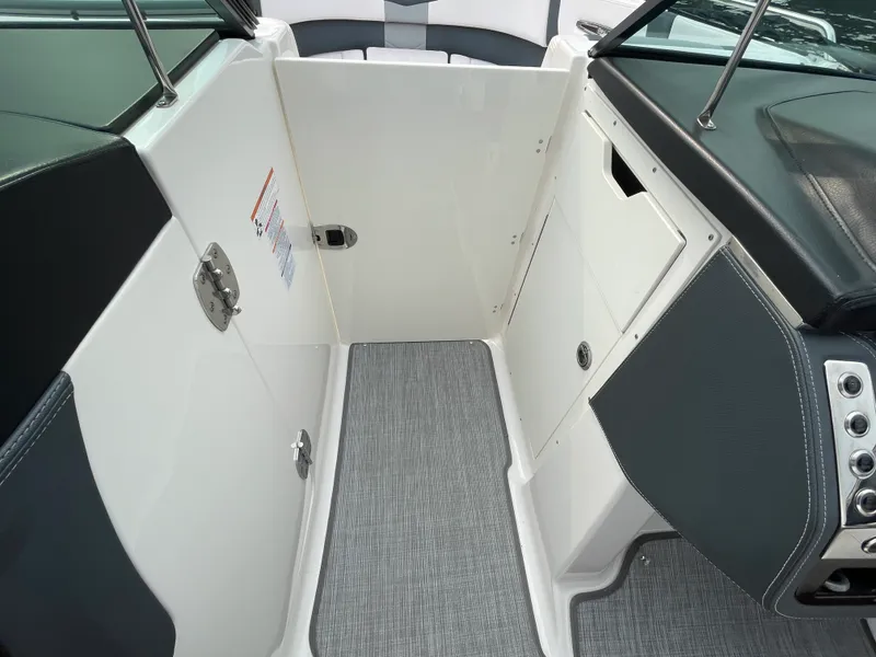 Slide: The Image of Chaparral 297 SSX SURF 2019 - 17