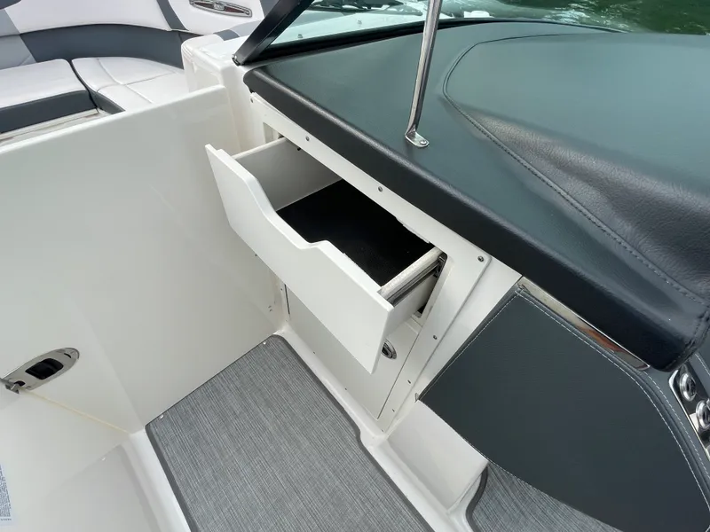 Slide: The Image of Chaparral 297 SSX SURF 2019 - 19