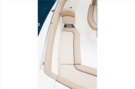 Slide: The Image of Scout 240 XSF 2024 - 19