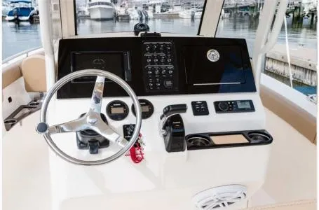 Slide: The Image of Scout 240 XSF 2024 - 20