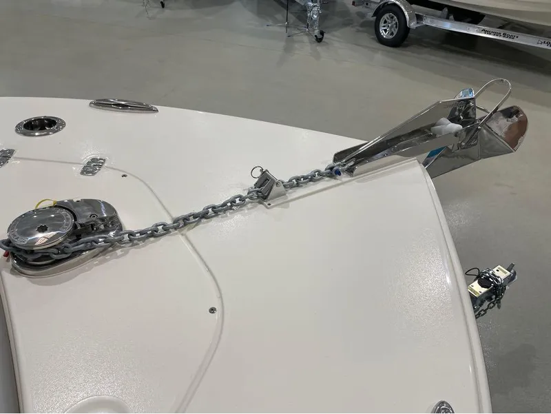 Slide: The Image of Scout 240 XSF 2024 - 8