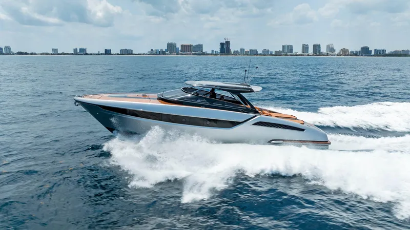 Slide: The Image of Riva 48' DOLCERIVA 2024 - 17