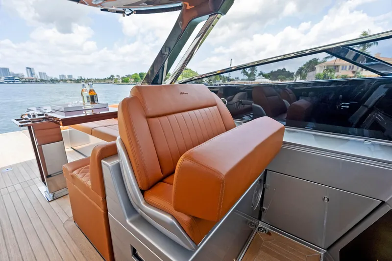 Slide: The Image of Riva 48' DOLCERIVA 2024 - 38