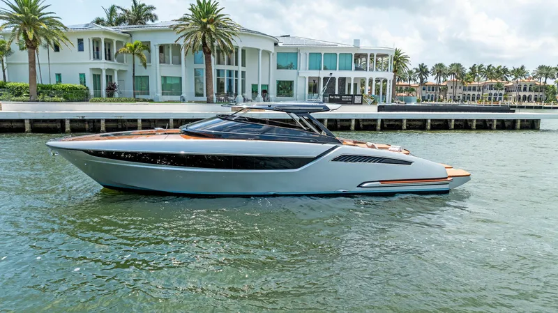 Slide: The Image of Riva 48' DOLCERIVA 2024 - 6