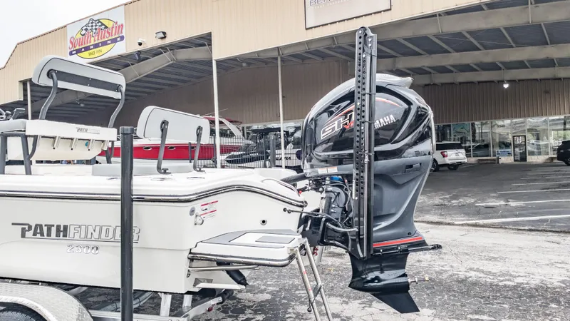 Slide: The Image of 2024 Pathfinder 2300 HPS boat with Yamaha engine at South Austin Marine. - 34