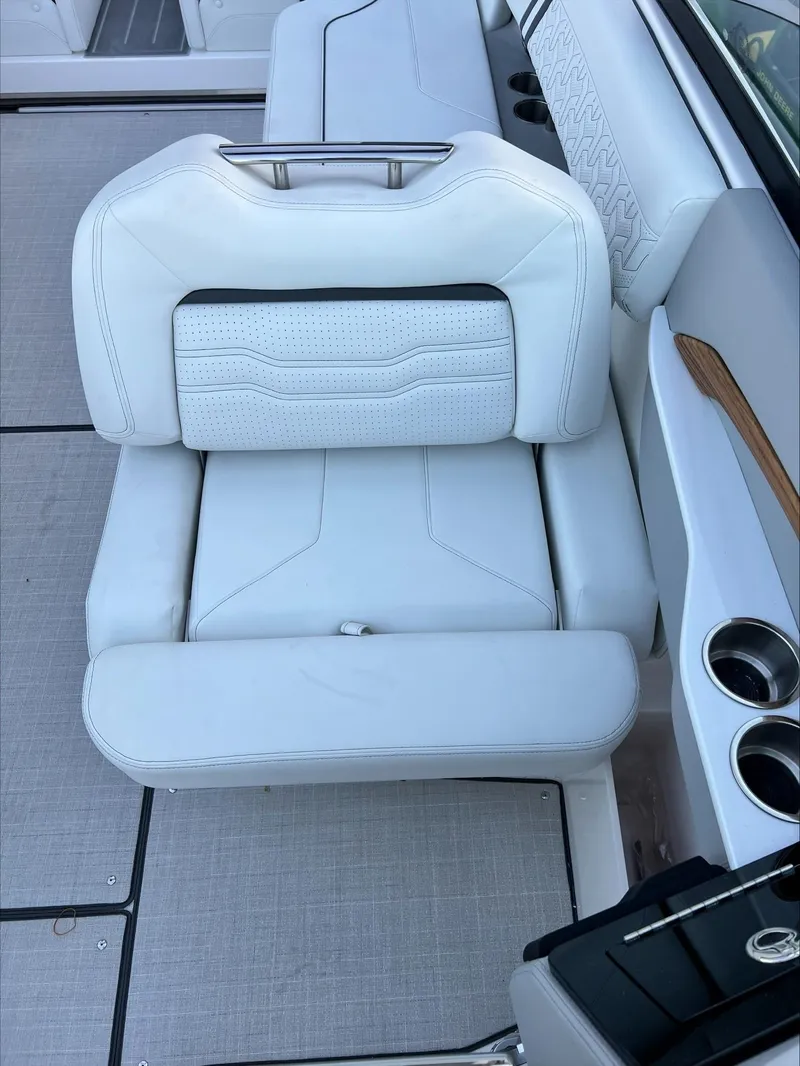 Slide: The Image of Regal LX9 2024 - 6