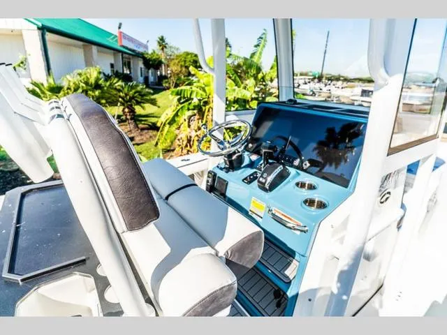 Slide: The Image of Crevalle 24 HCO 2024 - 4