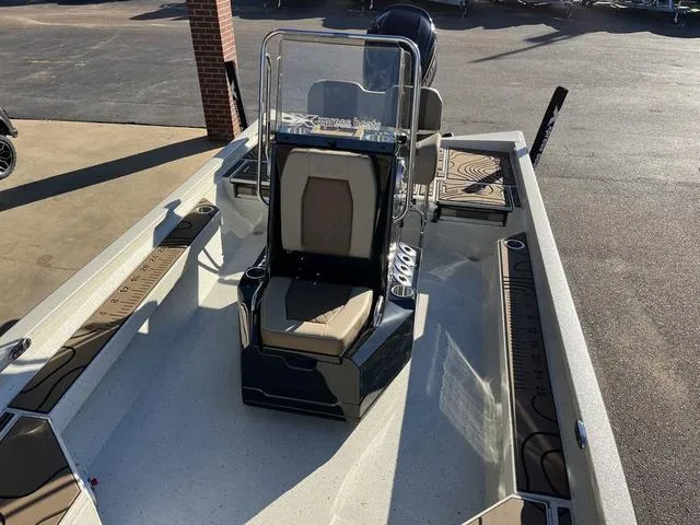 Slide: The Image of Xpress H24B 2024 - 5