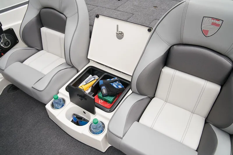 Slide: The Image of Triton 19 TrX 2024 - 40