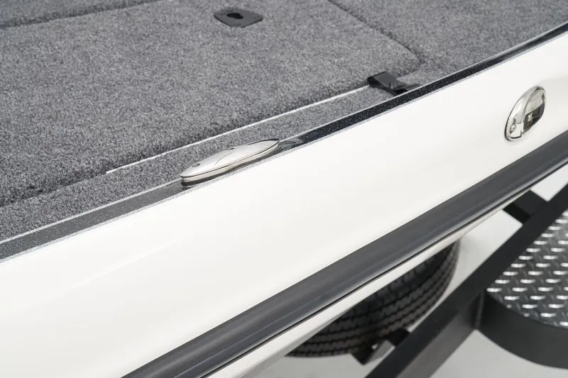 Slide: The Image of Triton 19 TrX 2024 - 44