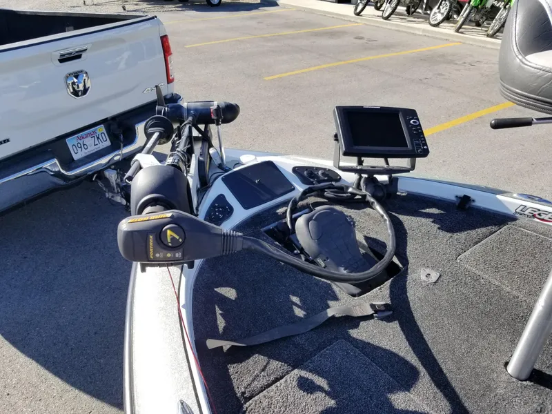 Slide: The Image of 2014 Legend Boats ALPHA 191 SCX with fishing equipment and electronics. - 16