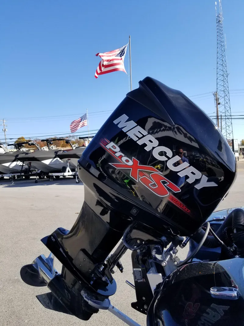 Slide: The Image of 2014 Legend Boats ALPHA 191 SCX with Mercury Pro XS outboard motor. - 19