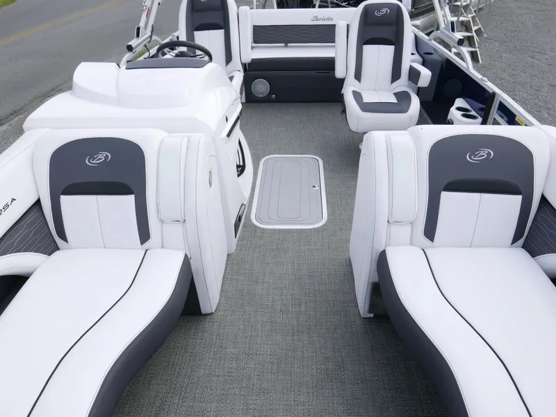 Slide: The Image of 2024 Barletta Corsa 23UC boat interior with luxurious seating and modern design. - 11