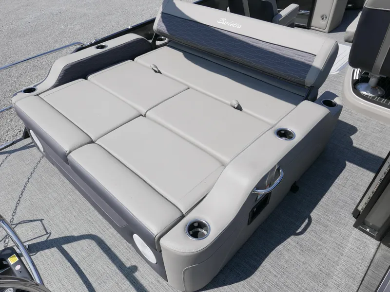 Slide: The Image of 2024 Barletta Corsa 23UC boat with luxurious gray seating and cup holders. - 27