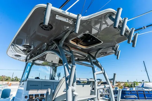 Slide: The Image of Cape Horn 36 XS 2024 - 10