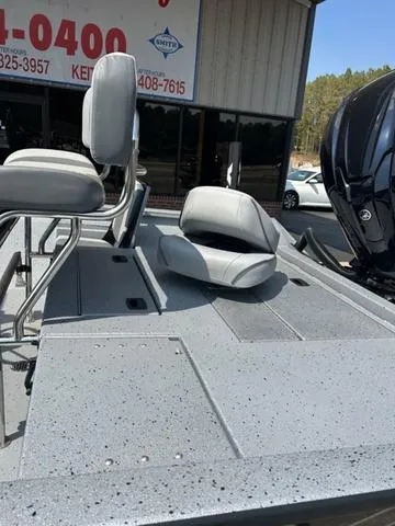 Slide: The Image of Xpress H24B 2025 - 6