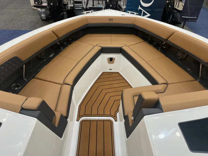 Slide: The Image of Cobalt R33 2023 - 5