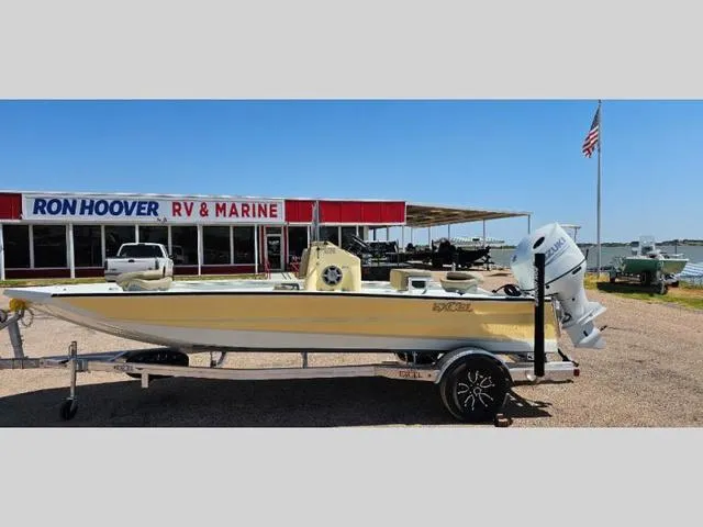 The Image of Excel 203 Bay Pro Elite 2024 - 1