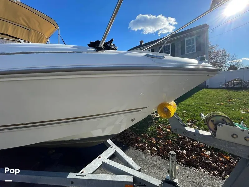 Slide: The Image of 2004 Larson 220 Cabrio for sale in Somerset, MA - 44