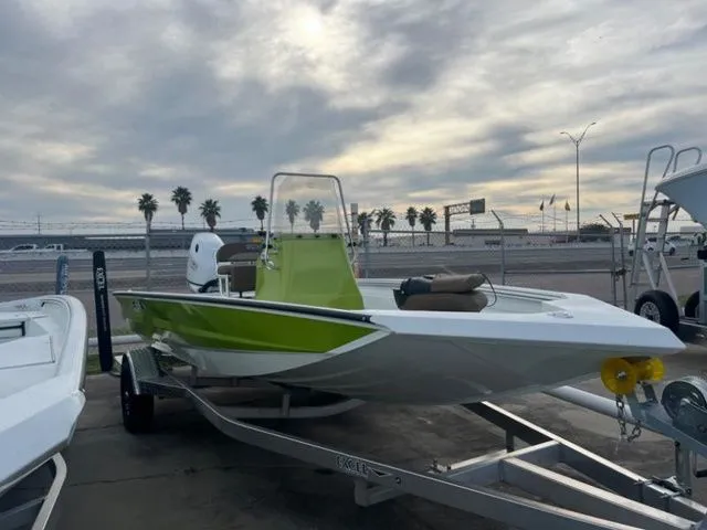 Slide: The Image of Excel 183 Bay Pro 2024 - 9