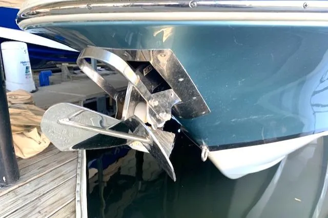 Slide: The Image of Bow pulpit / anchor - 17