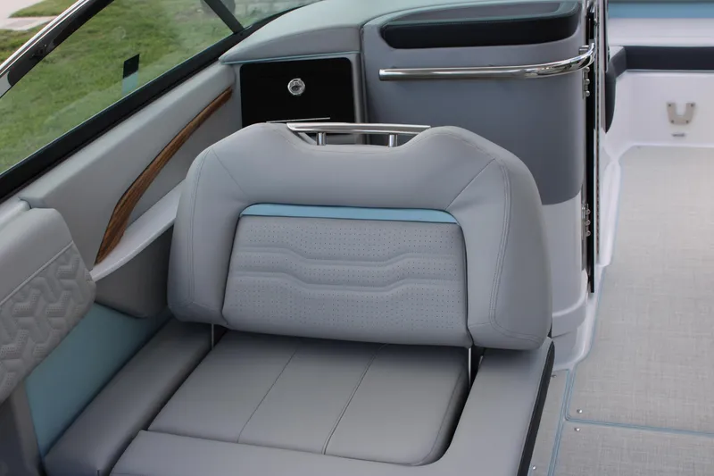 Slide: The Image of 2024 Regal LS9 Surf boat interior with luxurious seating and modern design. - 25