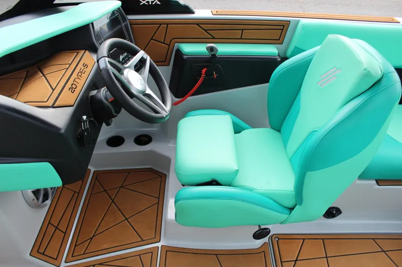 Slide: The Image of ATX TYPE 20 S SURF 2021 - 13