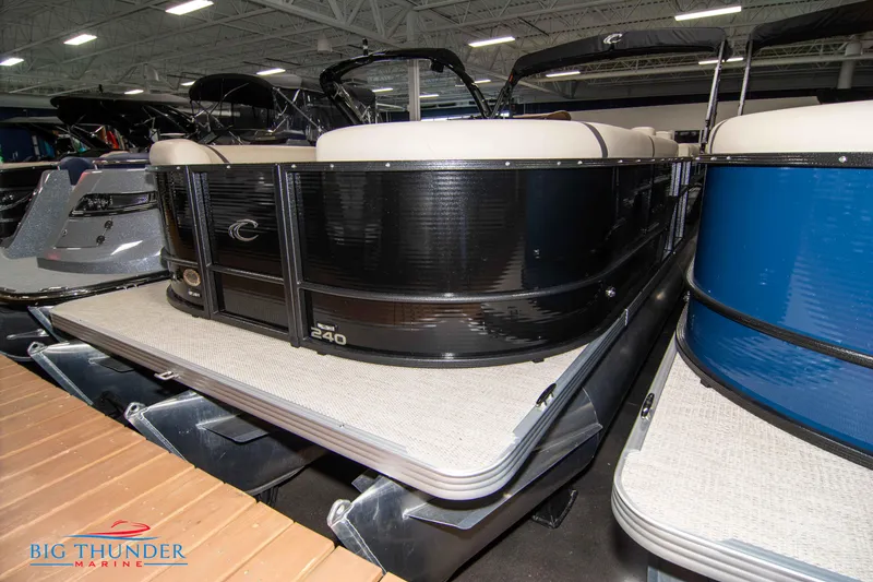 The Image of 2023 Crest Classic DLX 240 SLC pontoon boat displayed at Big Thunder Marine. - 0