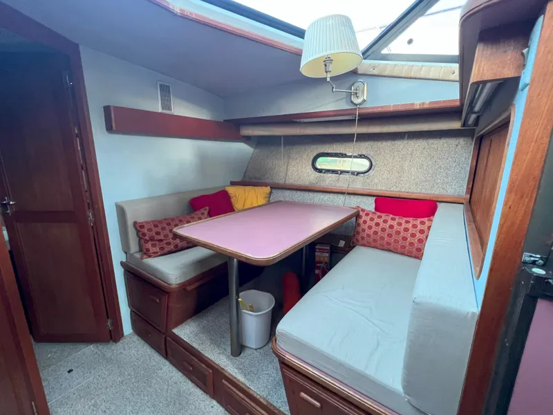 Slide: The Image of Carver 3807 Aft Cabin Motor Yacht 1987 - 26