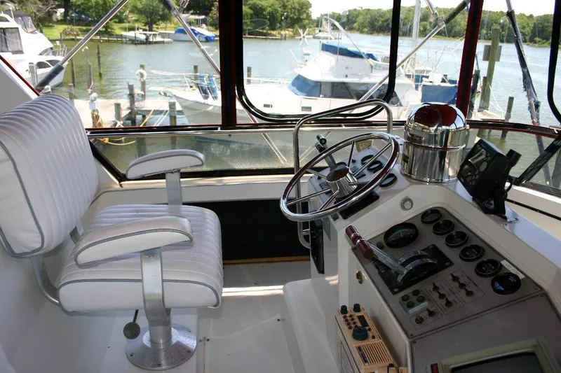 Slide: The Image of Carver Yachts 3807 Aft Cabin Motor Yacht 1987 - 11