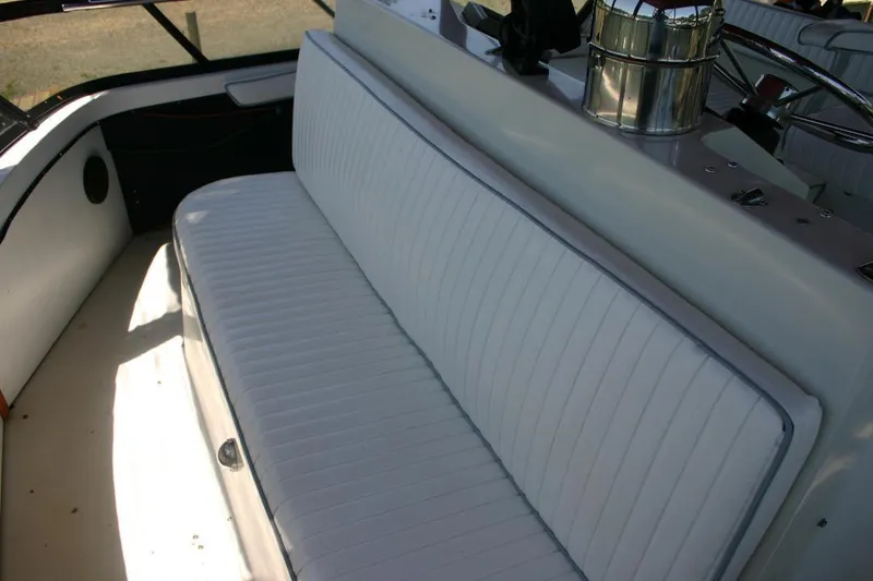 Slide: The Image of Carver Yachts 3807 Aft Cabin Motor Yacht 1987 - 14
