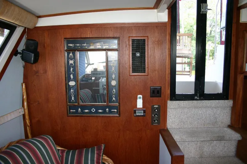 Slide: The Image of Carver Yachts 3807 Aft Cabin Motor Yacht 1987 - 23