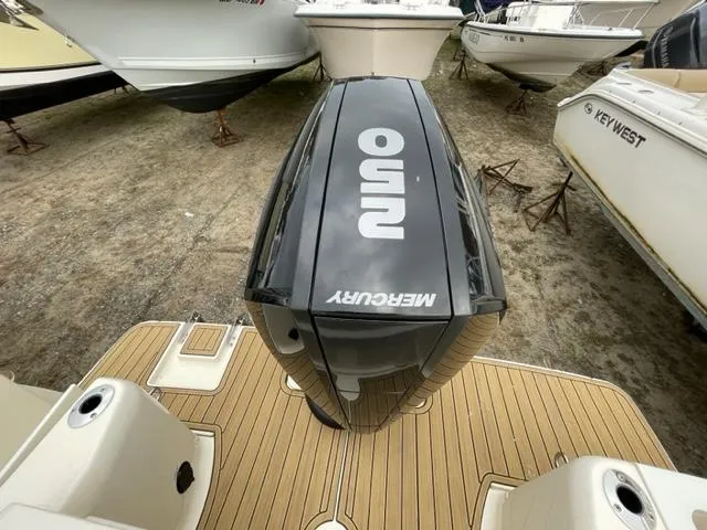 Slide: The Image of Scout 240 XSF 2023 - 7