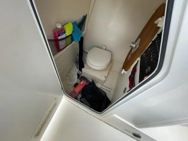 Slide: The Image of Scout 240 XSF 2023 - 8