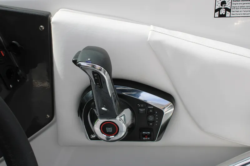 Slide: The Image of Throttle control of 2023 Monterey M6 boat with start/stop button. - 39