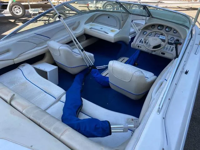 Slide: The Image of Sea Ray 210 Bow Rider 1996 - 5