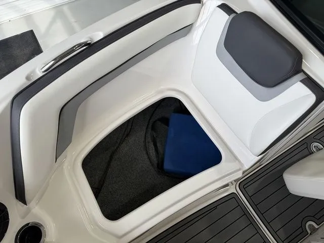 Slide: The Image of Yamaha AR192 2015 - 34