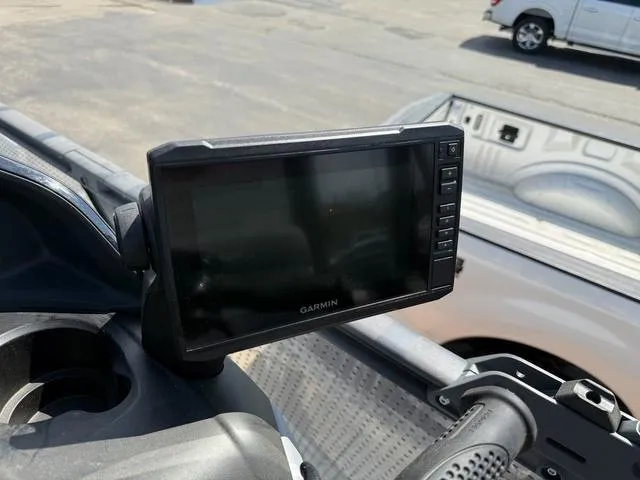 Slide: The Image of Sea-Doo Switch Sport 21 2024 - 15