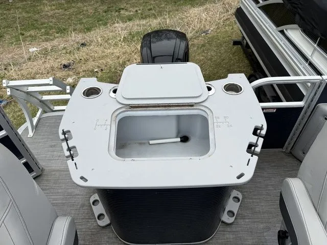 Slide: The Image of Bennington 21 SSNPXAPG 2021 - 15