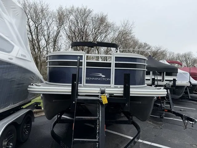 Slide: The Image of Bennington 21 SSNPXAPG 2021 - 3