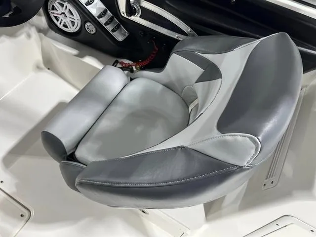 Slide: The Image of MasterCraft X55 2009 - 10