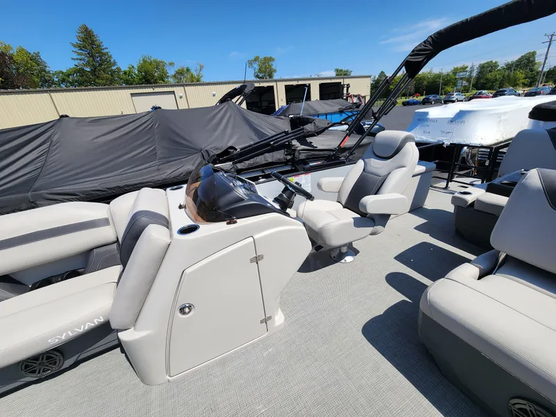 Slide: The Image of Image 4 - 4