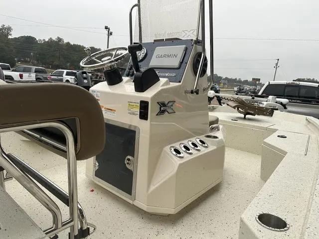 Slide: The Image of Xpress H20B 2024 - 10