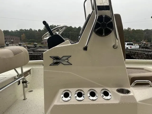 Slide: The Image of Xpress H20B 2024 - 12